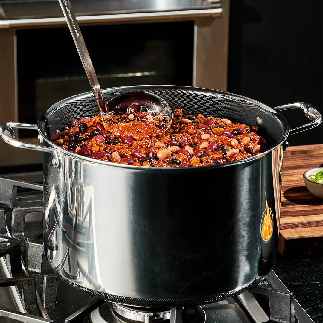 Hybrid Stock Pot with Lid, 12-Qt